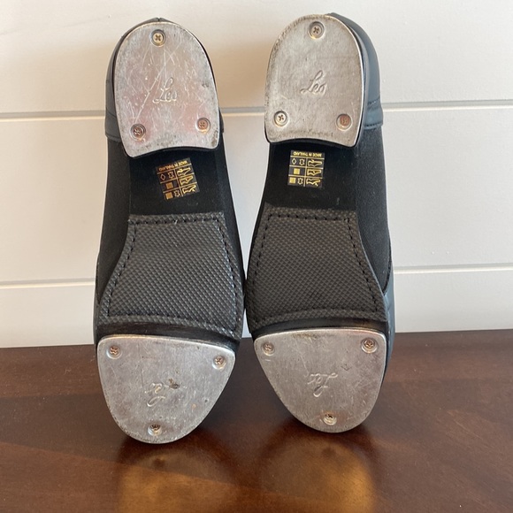 Leo Women’s Slip-On Jazz Tap Dance Shoes - Picture 2 of 6